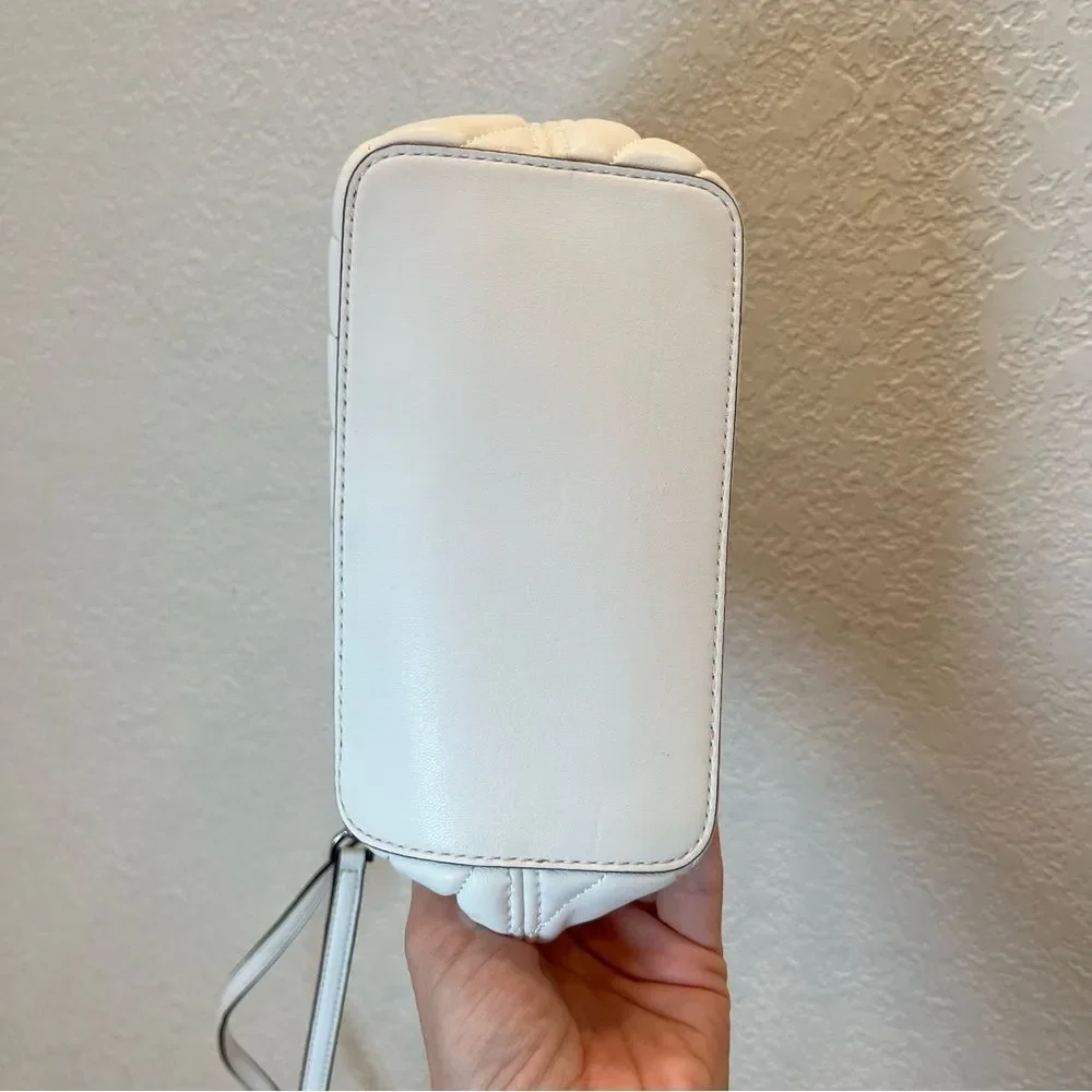 MICHAEL KORS Suri Small Quilted Vegan Leather Crossbody Bag in Optic White